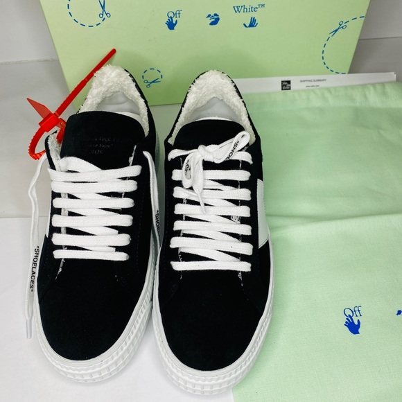 🤍SOLD🤍Off-White Men’s Arrow Sneakers EUR 37 NWB - Picture 2 of 14